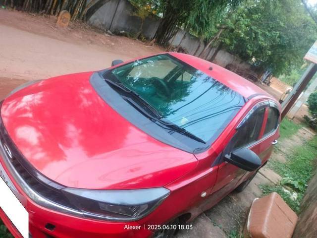 https://images10.gaadi.com/usedcar_image/4585296/original/processed_0cefc393-48d0-4514-a0a5-dadfeaab9764.jpg?imwidth=6400