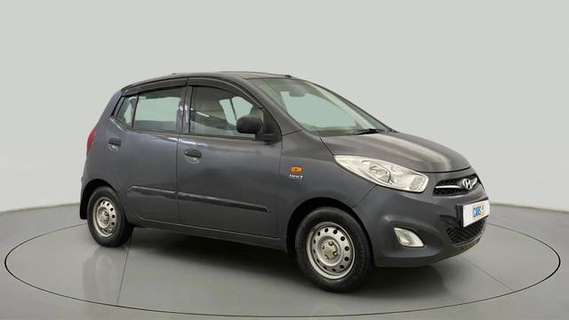 https://images10.gaadi.com/usedcar_image/4585305/original/ed5cc97ad552a91fb89af3daff919544.jpg?imwidth=6400