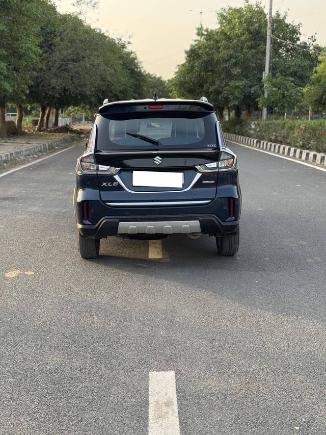 https://images10.gaadi.com/usedcar_image/4585314/original/processed_90e093f01221588878a7fdfc538d25da.jpg?imwidth=6402