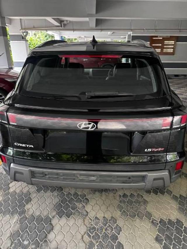 https://images10.gaadi.com/usedcar_image/4585353/original/processed_50aef8a2-ea8d-4fdb-9e81-17aa4dc31d50.jpeg?imwidth=6401