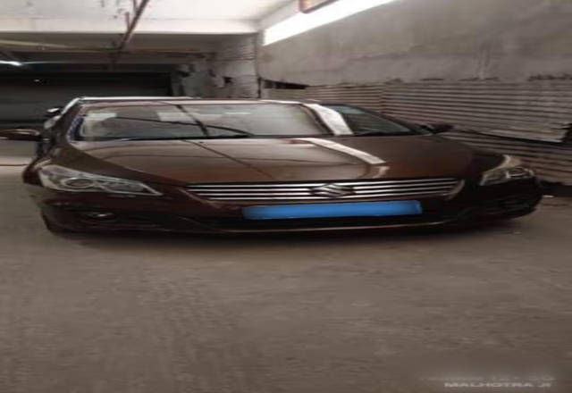 https://images10.gaadi.com/usedcar_image/4585355/original/3be0d3a5-5242-42c5-aee4-fddb3f09bd58.?imwidth=6402