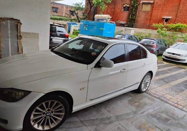 https://images10.gaadi.com/usedcar_image/4585359/original/processed_dd475163-c288-49c7-8e91-53fd761ce785.jpg?imwidth=6400