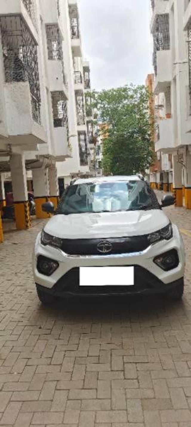 https://images10.gaadi.com/usedcar_image/4585426/original/processed_d871469e-d88c-4eb6-b0f8-6dd49ff37b24.jpg?imwidth=6400
