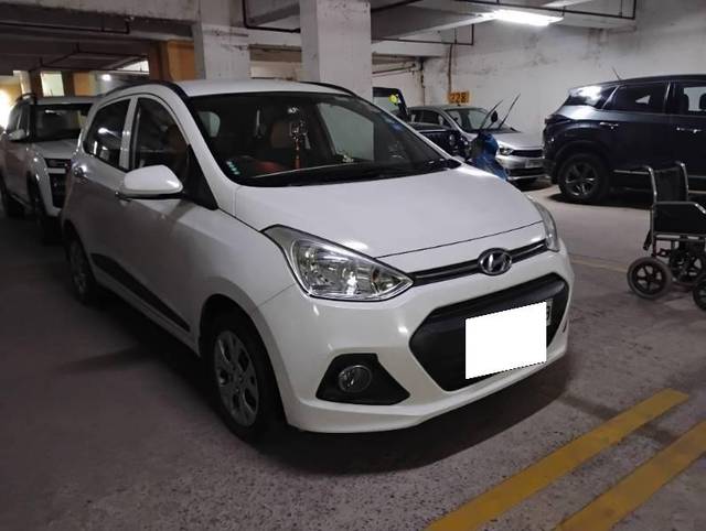 https://images10.gaadi.com/usedcar_image/4585440/original/processed_ce12eee1-c006-4b5f-ada7-ba7f746f2976.jpg?imwidth=6400