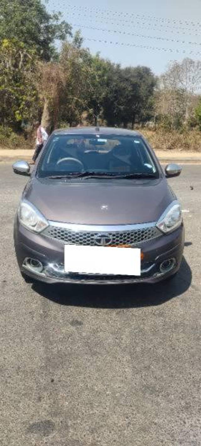 https://images10.gaadi.com/usedcar_image/4585497/original/processed_348d86e0-b7bc-42cd-8435-26b002b5ae9d.jpg?imwidth=6402