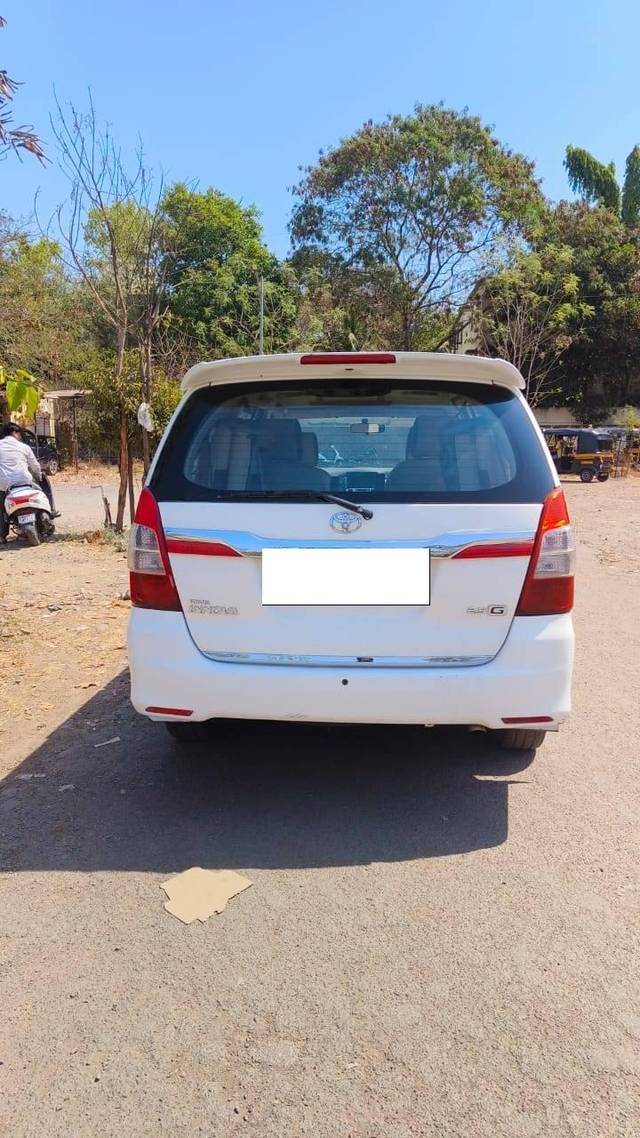 https://images10.gaadi.com/usedcar_image/4585516/original/processed_f2dd2ad5-3a32-4792-b17d-0f1963cb51e1.jpg?imwidth=6401