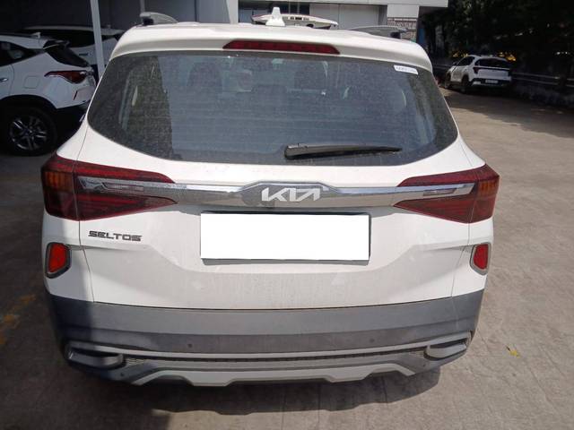 https://images10.gaadi.com/usedcar_image/4585562/original/processed_51008c9b-712a-42ad-bb07-cabfb5f2388e.jpg?imwidth=6401