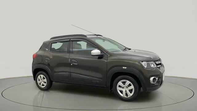 https://images10.gaadi.com/usedcar_image/4585572/original/4b11801d966dae55e0b9cc27a73b8968.jpg?imwidth=6400
