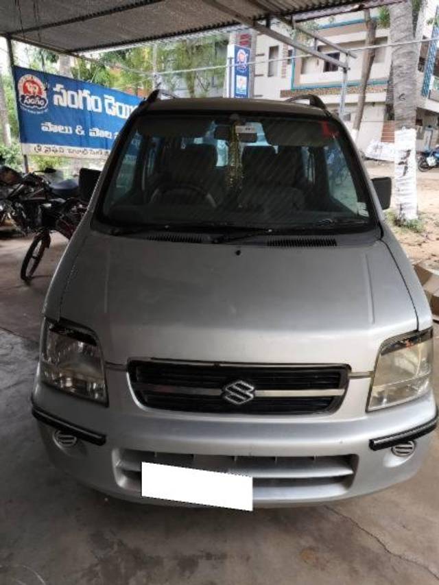 https://images10.gaadi.com/usedcar_image/4585579/original/processed_413dec2f-0fd8-4fda-a4c1-d60af99cc15f.jpg?imwidth=6400