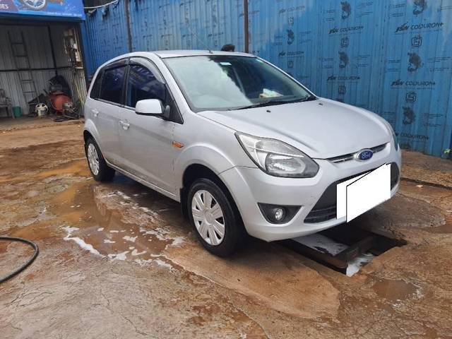 https://images10.gaadi.com/usedcar_image/4585647/original/processed_0c8417c7-eed9-4faf-acf0-e59bbb4bc207.jpg?imwidth=6400