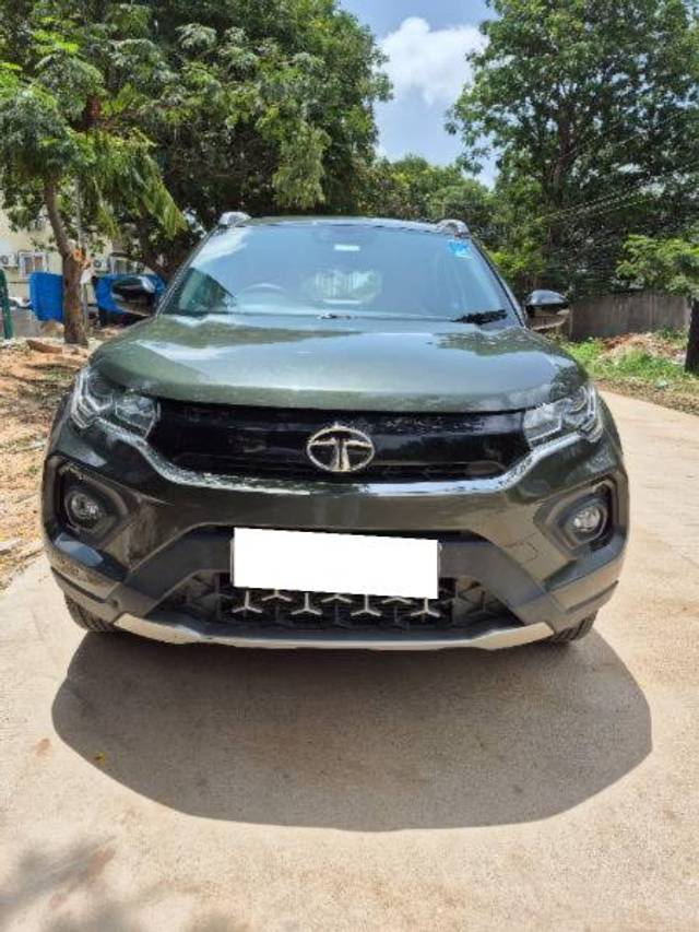 https://images10.gaadi.com/usedcar_image/4585655/original/processed_41f8c0ae-2216-43c1-8b3d-c0a8fa1f4c54.jpg?imwidth=6402