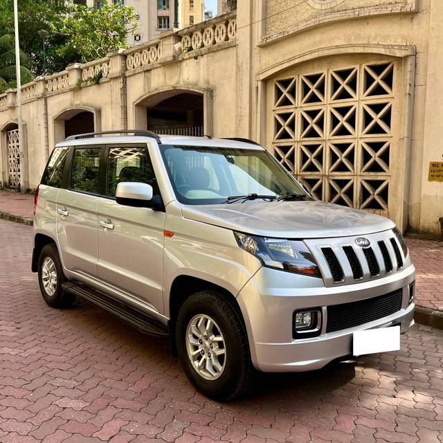 https://images10.gaadi.com/usedcar_image/4585662/original/processed_62807eddc8872220cddabef89fe42a26.JPG?imwidth=6400