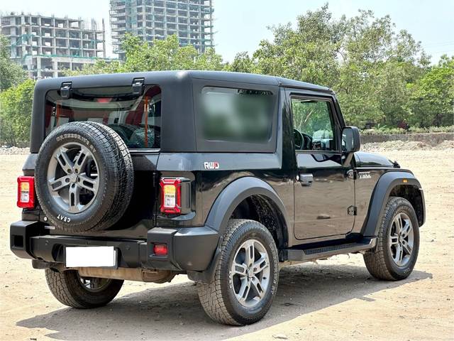 https://images10.gaadi.com/usedcar_image/4585741/original/processed_ace2f7d3-8386-49d7-bbe5-c6517ee3cd7f.jpg?imwidth=6402