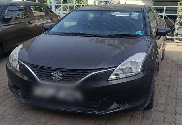 https://images10.gaadi.com/usedcar_image/4585757/original/952fc89e-c589-43f0-a7e6-9f588e932e16.?imwidth=6401