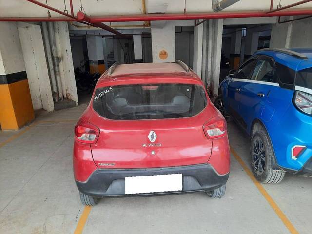 https://images10.gaadi.com/usedcar_image/4585784/original/processed_113fba87-5cb3-4e59-b3d7-2701c7582407.jpg?imwidth=6400
