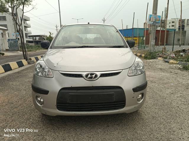 https://images10.gaadi.com/usedcar_image/4585799/original/processed_fd4a719686889da288d3d59eca09e29d.jpg?imwidth=6401