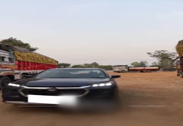 https://images10.gaadi.com/usedcar_image/4585891/original/0a6a28f7-309c-4389-998b-05c9be65401b.?imwidth=6400