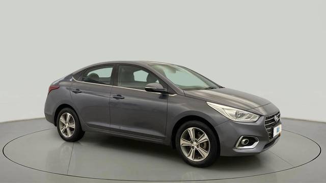 https://images10.gaadi.com/usedcar_image/4585894/original/af8521b9d43cd01e1d80a90169f8fe77.jpg?imwidth=6400