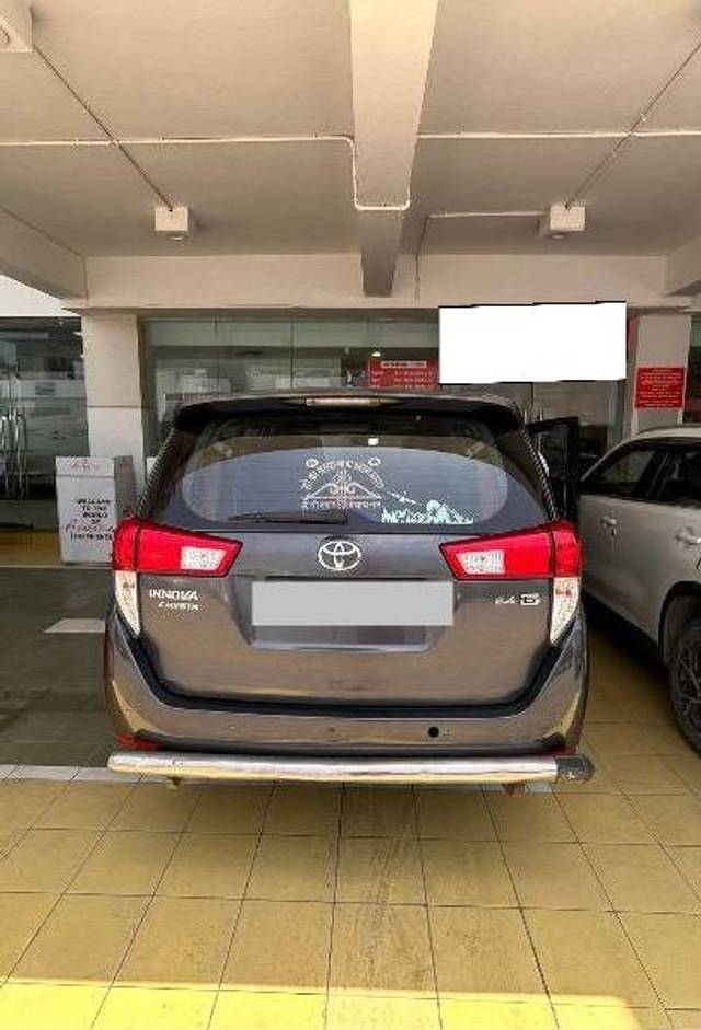 https://images10.gaadi.com/usedcar_image/4585912/original/processed_2b2802a4-2839-4005-af8c-b00ff8a268f0.jpeg?imwidth=6401