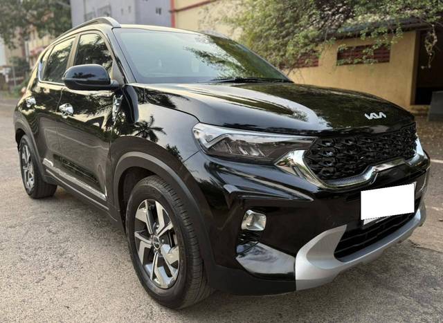 https://images10.gaadi.com/usedcar_image/4585917/original/processed_24a3216bc6349b0552ff51a6301f4db1.jpg?imwidth=6400