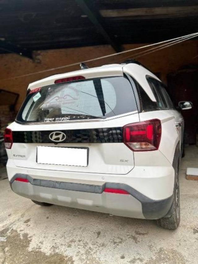 https://images10.gaadi.com/usedcar_image/4585958/original/processed_8dfd4816-cc6c-4da8-a4f5-3569b8f8ea3d.jpeg?imwidth=6401
