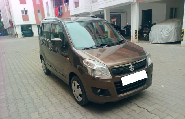 https://images10.gaadi.com/usedcar_image/4586001/original/eea59bf55967eb04dc039d81ae06dba1.jpg?imwidth=6400