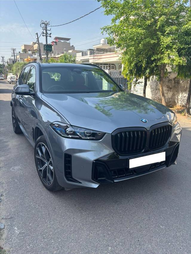 https://images10.gaadi.com/usedcar_image/4586010/original/processed_c04bd0c9ce7110e0ecb4644f9a2abbf2.jpg?imwidth=6400