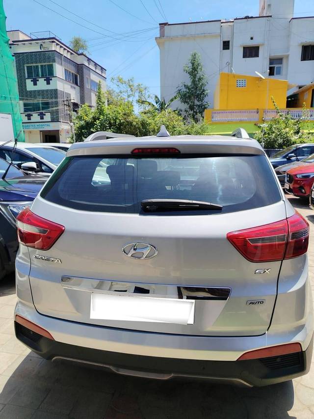 https://images10.gaadi.com/usedcar_image/4586019/original/processed_87a624beeccf280f0118b3154f6f1d20.jpg?imwidth=6401