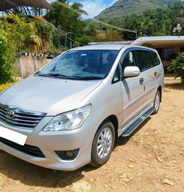 https://images10.gaadi.com/usedcar_image/4586021/original/24c57e8f4b9d8f0cb356eb4219f6efdf.jpg?imwidth=6400