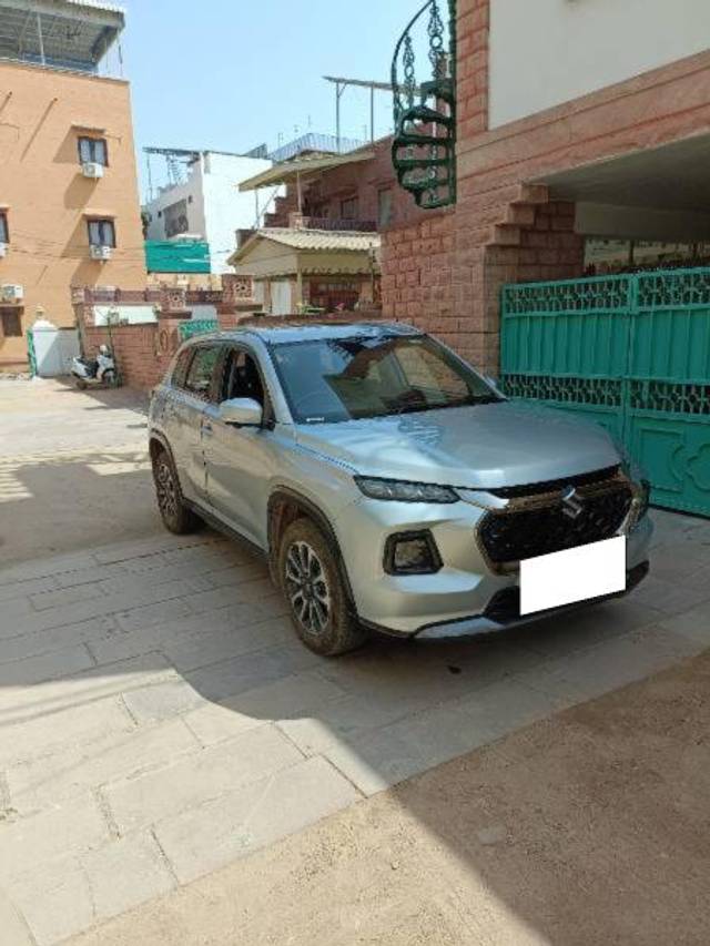 https://images10.gaadi.com/usedcar_image/4586033/original/processed_f177244c-c8c4-457d-8649-fb616077cab4.jpg?imwidth=6400