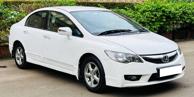 https://images10.gaadi.com/usedcar_image/4586037/original/processed_427949d181bf91c494810f26ef988e0b.jpg?imwidth=6400