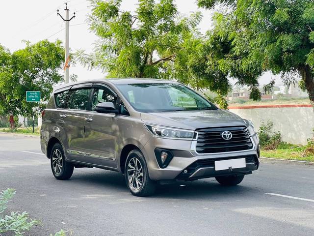 https://images10.gaadi.com/usedcar_image/4586038/original/processed_cd4cd22e-6bf2-4a24-a86e-176e669207bc.jpg?imwidth=6400