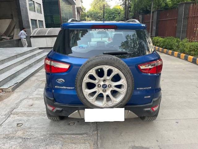 https://images10.gaadi.com/usedcar_image/4586107/original/processed_10fb9ef3-d038-44e6-9365-c3bfb2c7b7fb.jpeg?imwidth=6401