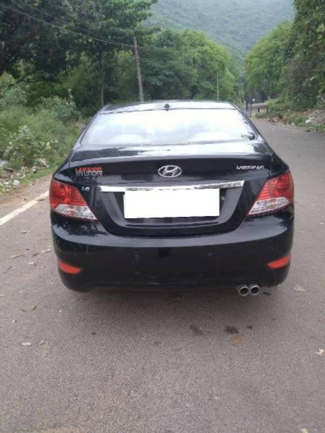 https://images10.gaadi.com/usedcar_image/4586108/original/processed_4f8d5a91-2ffd-48d8-b87b-98b438463698.jpg?imwidth=6402