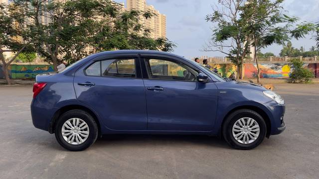 https://images10.gaadi.com/usedcar_image/4586169/original/processed_5d2110e22a71aff9d57a8281e912721f.jpg?imwidth=6401