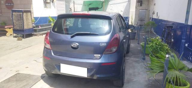 https://images10.gaadi.com/usedcar_image/4586175/original/processed_693559fc-c90e-45c4-8877-5af46d2b171f.jpg?imwidth=6402