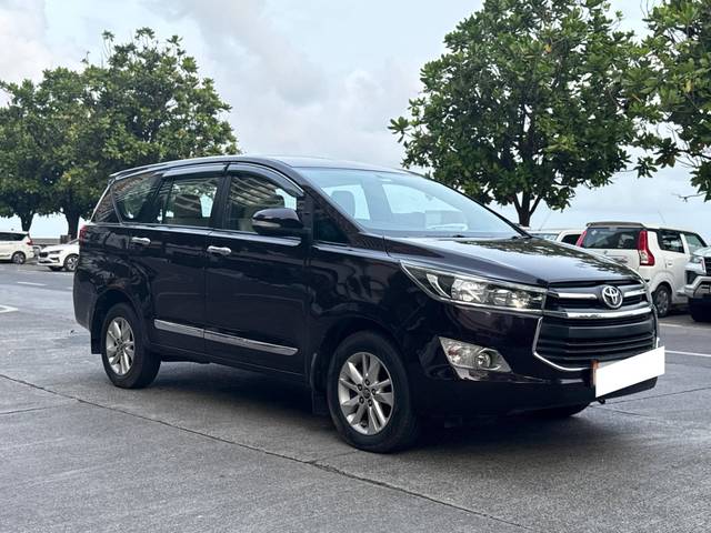 https://images10.gaadi.com/usedcar_image/4586178/original/processed_05806fcdd58d56b582bdfdd32f125dd5.jpg?imwidth=6400