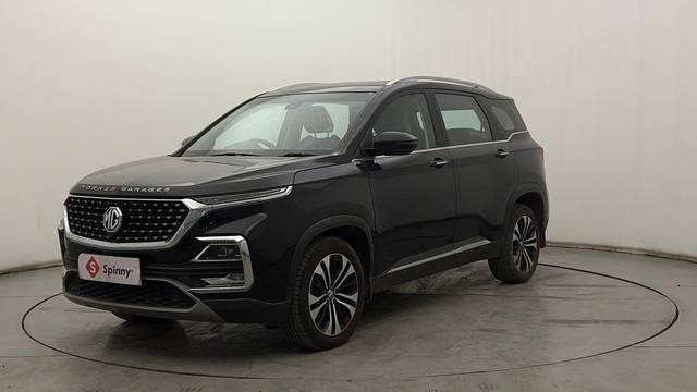 https://images10.gaadi.com/usedcar_image/4586179/original/99764f90299f7c02d5fb9085d685f22c.JPG?imwidth=6400