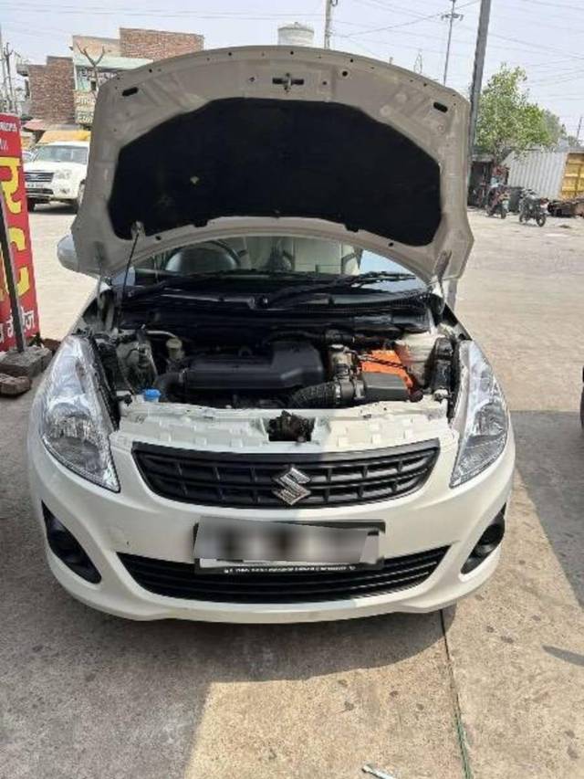 https://images10.gaadi.com/usedcar_image/4586189/original/processed_854dd52c-8a7d-4f57-8c18-c060623fa25d.jpeg?imwidth=6400