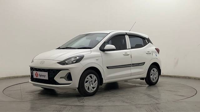 https://images10.gaadi.com/usedcar_image/4586192/original/54f617aede6b460a152c75d38a3f9f63.JPG?imwidth=6400