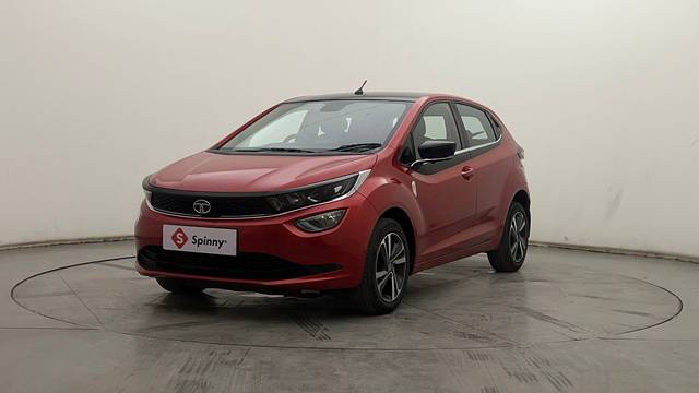 https://images10.gaadi.com/usedcar_image/4586202/original/0b35c20ef506dd93713aa7891427da71.JPG?imwidth=6400