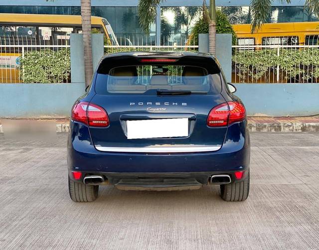 https://images10.gaadi.com/usedcar_image/4586215/original/processed_e0951e9187d5a9446b3697a7e6bb4880.jpg?imwidth=6402