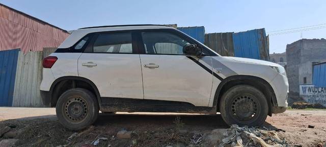 https://images10.gaadi.com/usedcar_image/4586217/original/processed_e4316c0f-8a33-44a8-b836-6306df3124fc.jpg?imwidth=6400