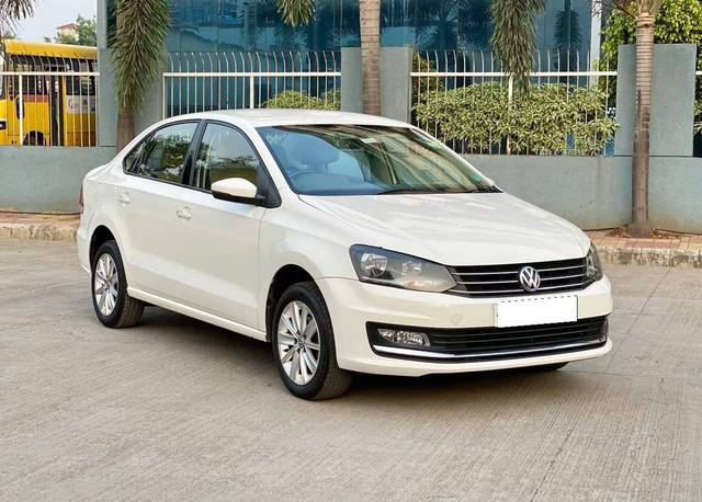 https://images10.gaadi.com/usedcar_image/4586219/original/processed_67098746b4c2fd5493f7e1bedf6696a8.jpg?imwidth=6400