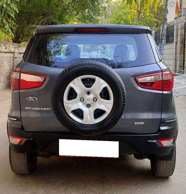 https://images10.gaadi.com/usedcar_image/4586222/original/processed_1ca1c58adde09a2f3add5ae3285e4d7e.jpg?imwidth=6402