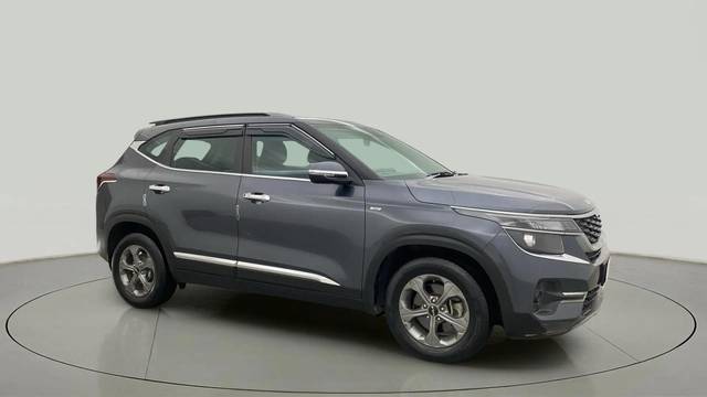 https://images10.gaadi.com/usedcar_image/4586269/original/fae666d5576acf5e5bf0fcdc899cd85d.jpg?imwidth=6400