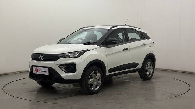 https://images10.gaadi.com/usedcar_image/4586300/original/c6c57206532be1f624297f59b423fa10.JPG?imwidth=6400