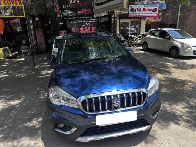 https://images10.gaadi.com/usedcar_image/4586316/original/processed_75717a7b-9f24-490b-a23b-1ba50aac5018.jpg?imwidth=6401