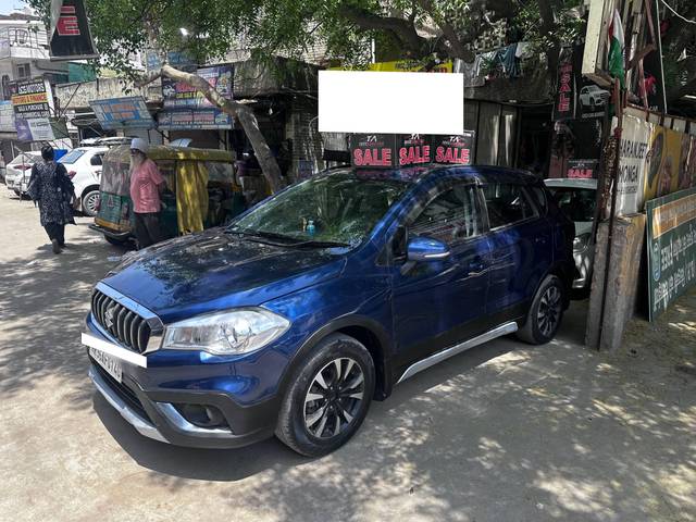 https://images10.gaadi.com/usedcar_image/4586316/original/processed_939ed9da-0179-44ec-a0dd-9b777c9a07c4.jpg?imwidth=6402