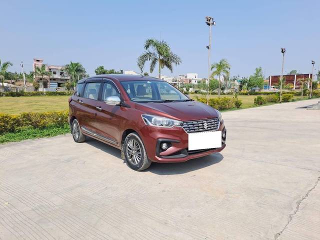 https://images10.gaadi.com/usedcar_image/4586355/original/processed_197335cb-4a01-461b-95af-d301c1f8ca2a.jpg?imwidth=6400